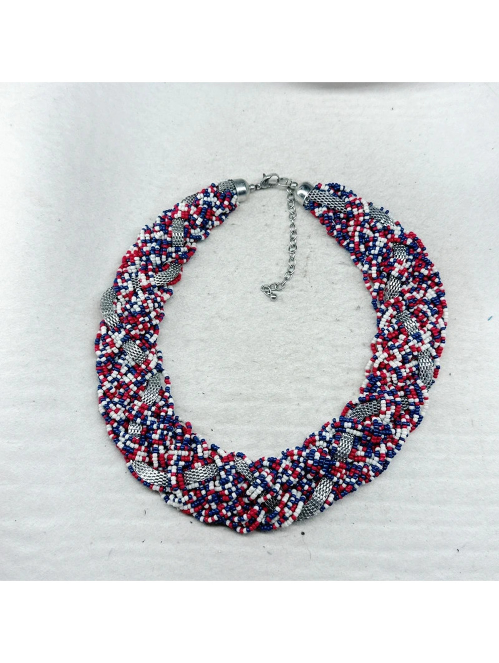 880u. Burgundy Seed Bead Necklace